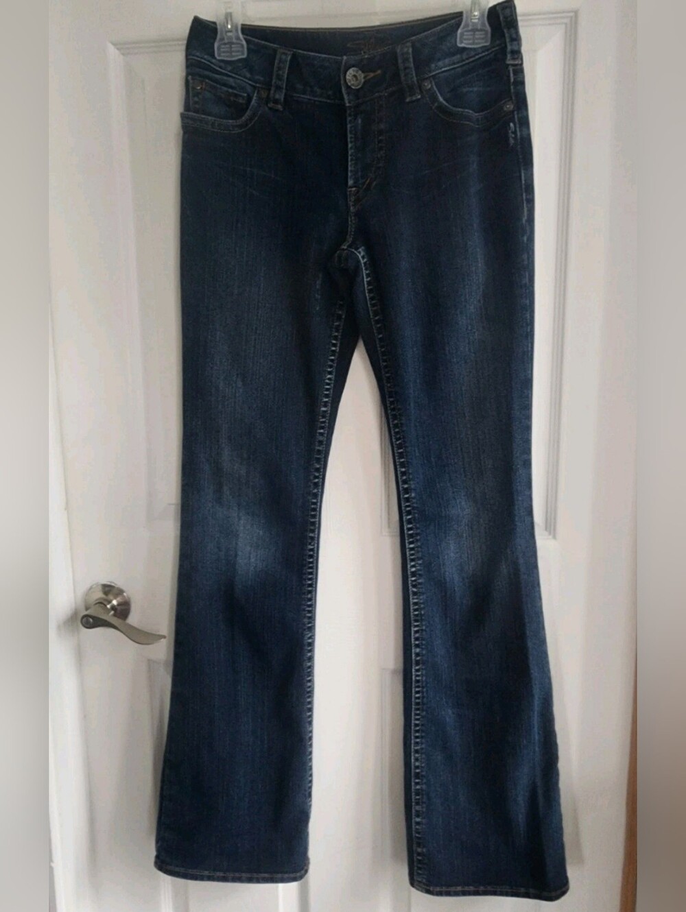 Silver Jeans suki Jean/ 27x34/Bootcut Denim Mid rise/ 100060